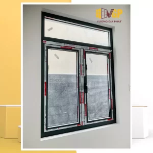 Chuyên thi công cửa sổ - Vương Gia Phát Door