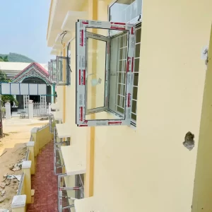 công trình cửa nhôm xingfa tại Trạm Y Tế xã Cát Thành, Phù Cát
